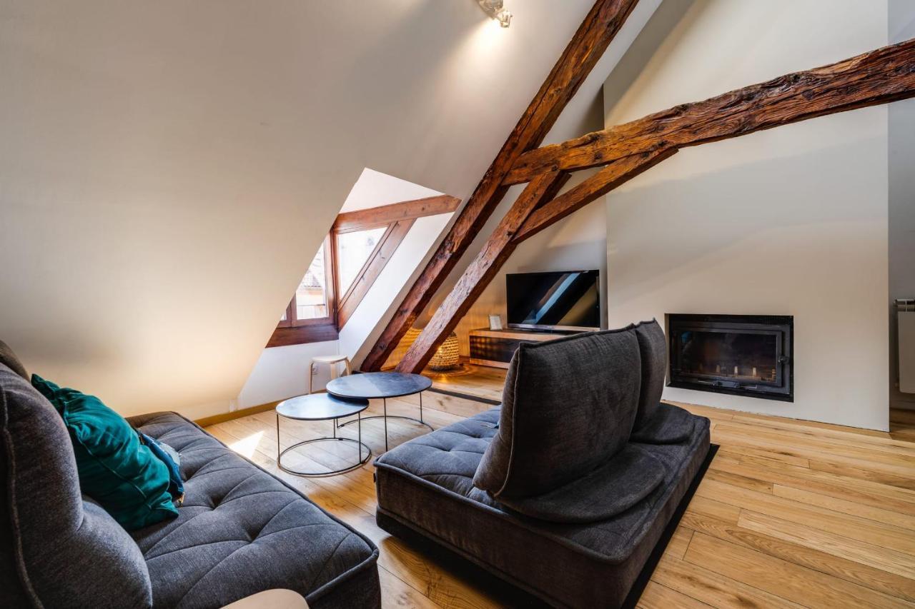 Le Septqatre - Grand Triplex Au Coeur De La Vieille Ville Annecy Exterior photo
