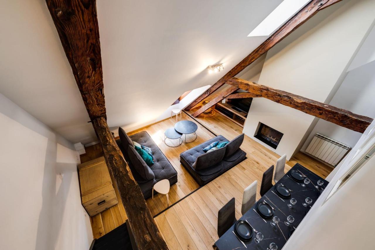 Le Septqatre - Grand Triplex Au Coeur De La Vieille Ville Annecy Exterior photo